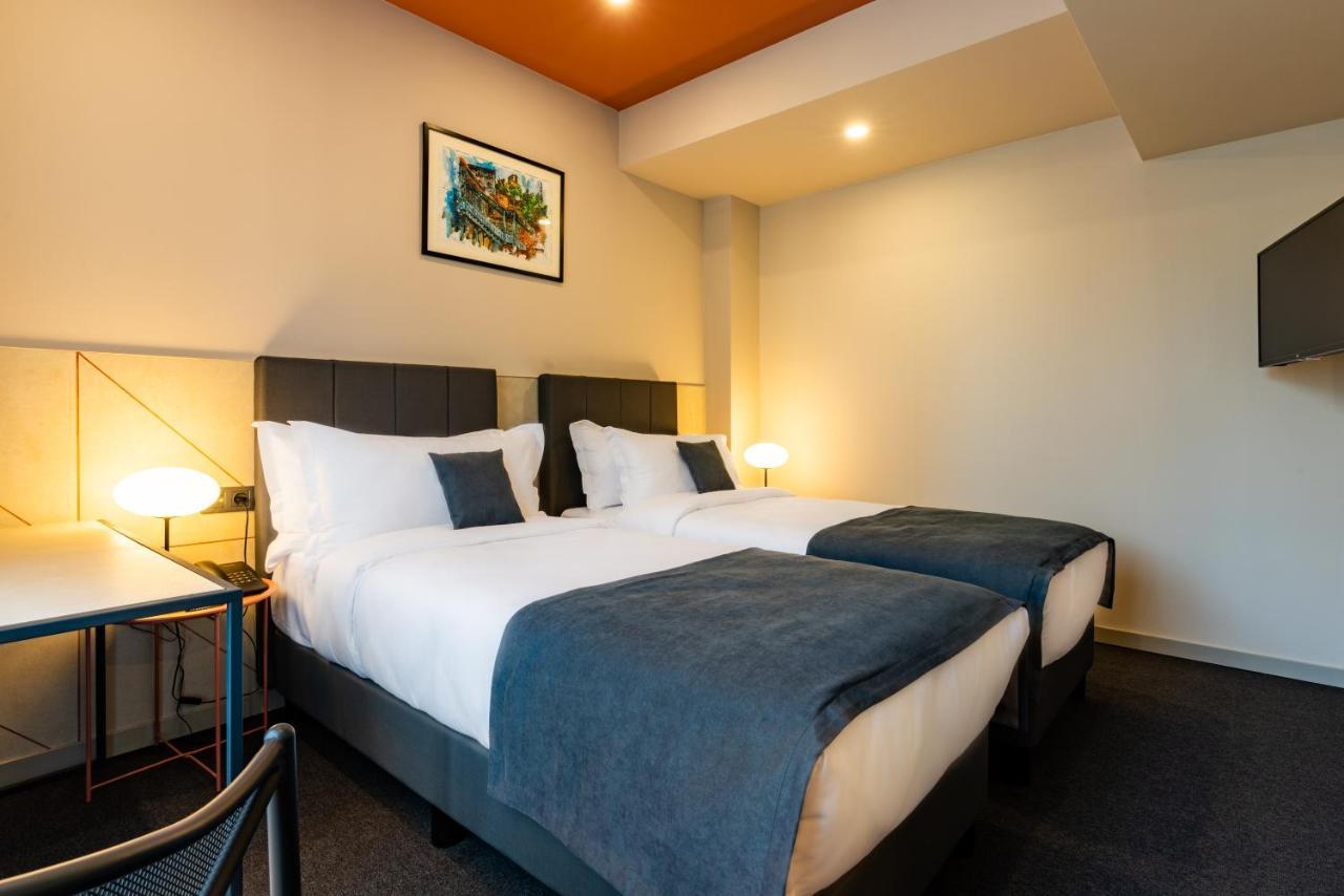 Reikartz King Tamar Tbilisi Hotel ภายนอก รูปภาพ