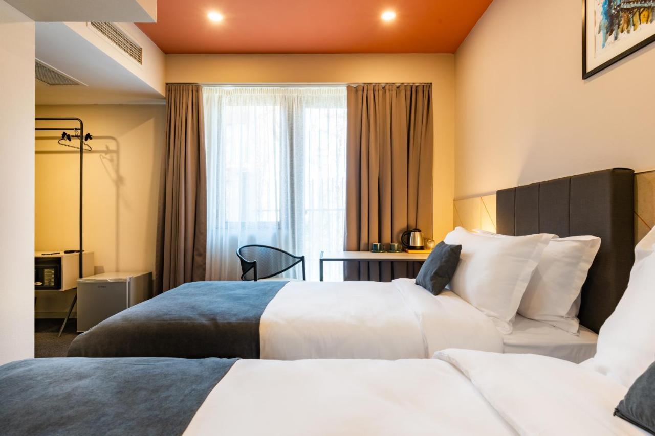 Reikartz King Tamar Tbilisi Hotel ภายนอก รูปภาพ